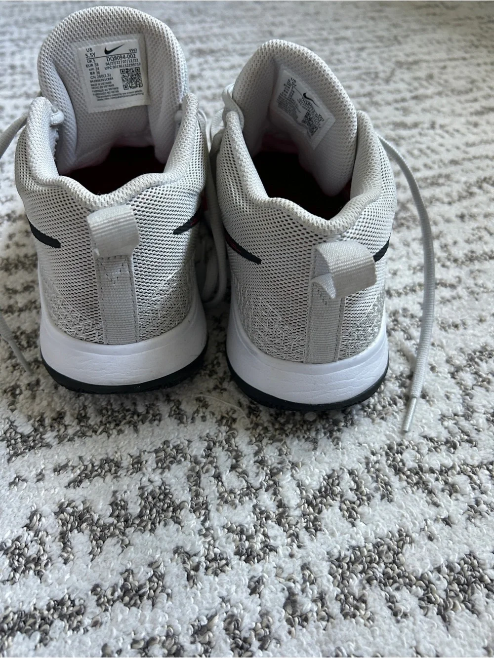 Nike Kids Kyrie Flytrap 6 Basketball Shoes DQ8094-002 White/Red/Black 5.5